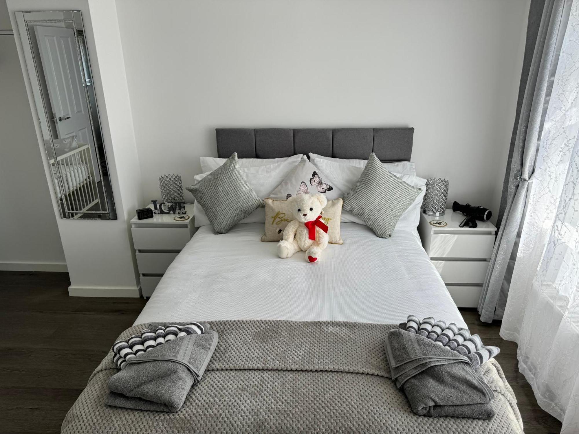 Modern 3-Bed Hideaway Near Westgate With Parking Vila Canterbury Exterior foto